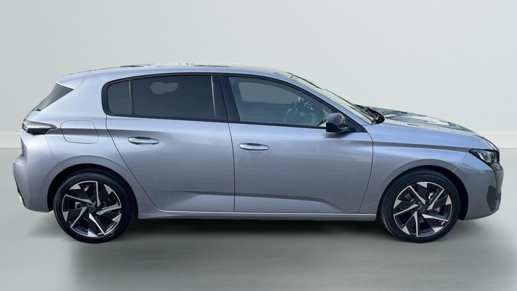 PEUGEOT 308 Hybrid 145 e-DCS6 Allure - ref: 1-369632 - Photo 8