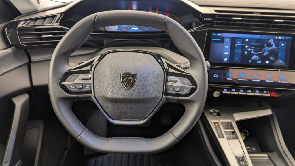 PEUGEOT 308 Hybrid 145 e-DCS6 Allure - ref: 1-369634 - Photo 14