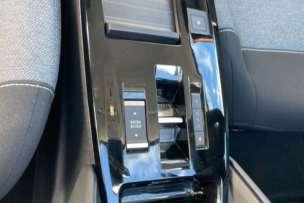 CITROEN E-C4 136 ch Automatique Feel - ref: 1-369645 - Photo 16