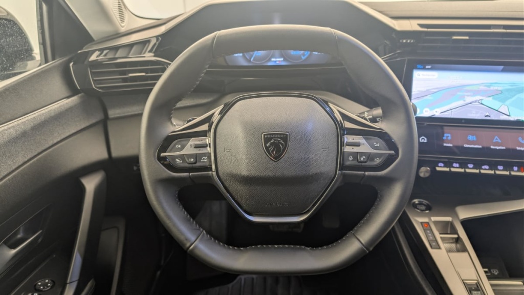 PEUGEOT 308 Hybrid 145 e-DCS6 Allure - ref: 1-369660 - Photo 14