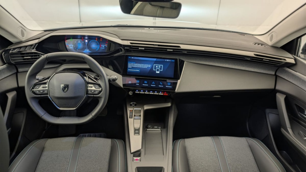 PEUGEOT 308 Hybrid 145 e-DCS6 Allure - ref: 1-369669 - Photo 13