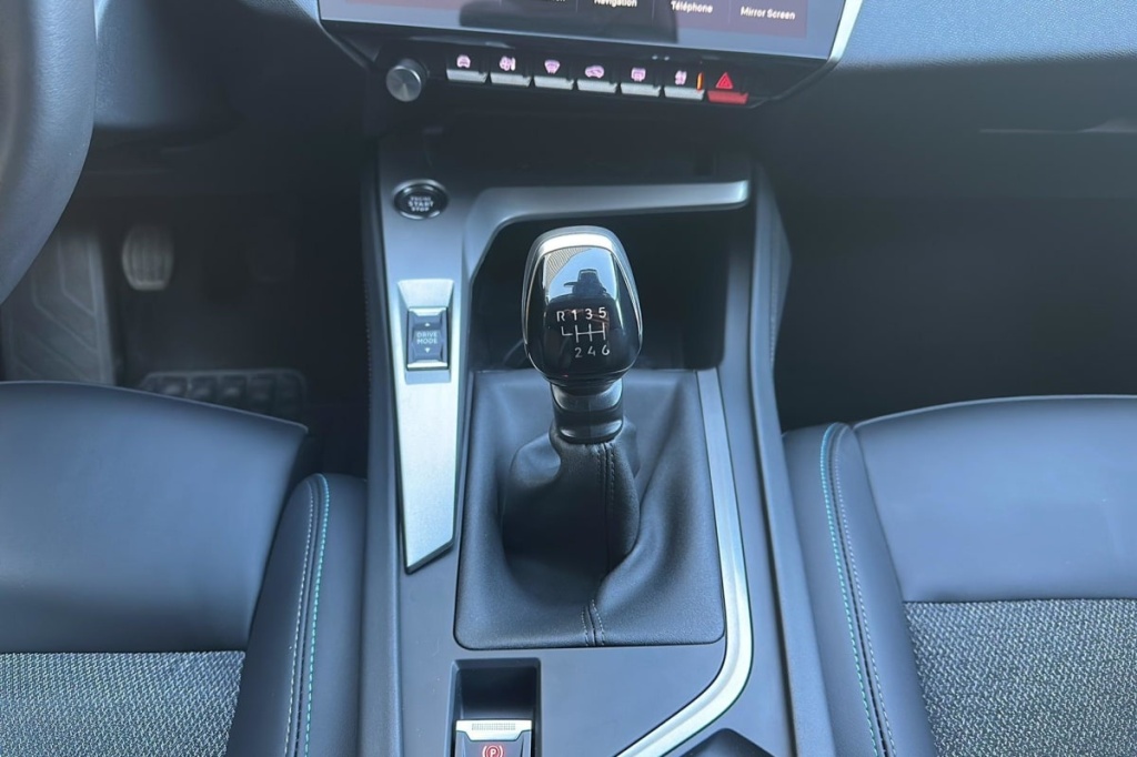 PEUGEOT 308 SW PureTech 130ch S S BVM6 Allure - ref: 1-369750 - Photo 16