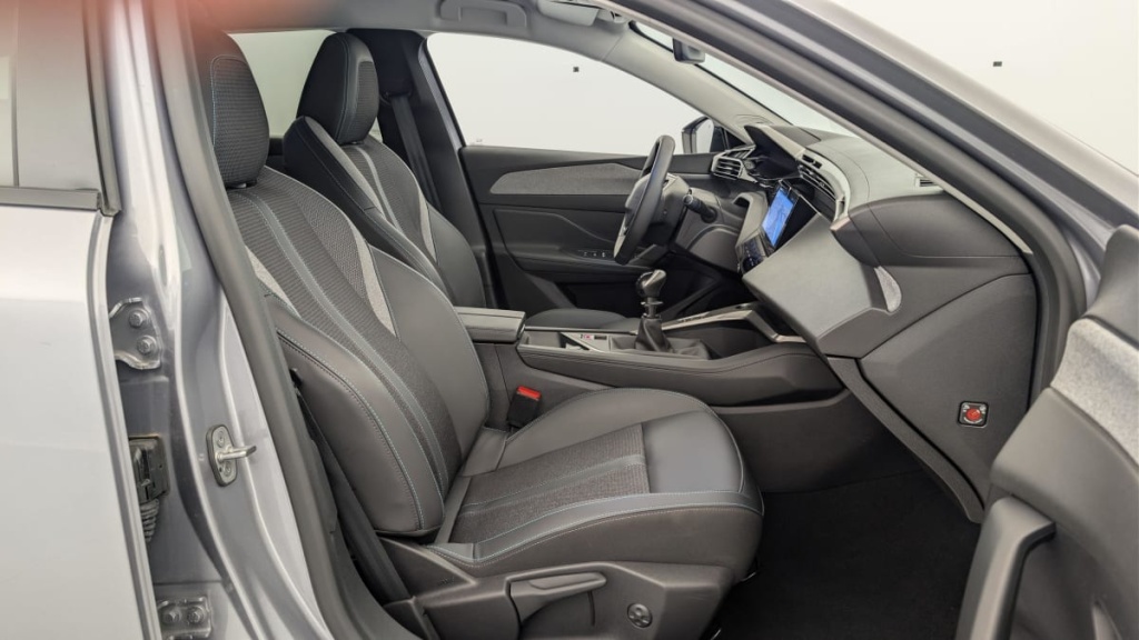 PEUGEOT 308 SW PureTech 130ch S S BVM6 Allure - ref: 1-369753 - Photo 9