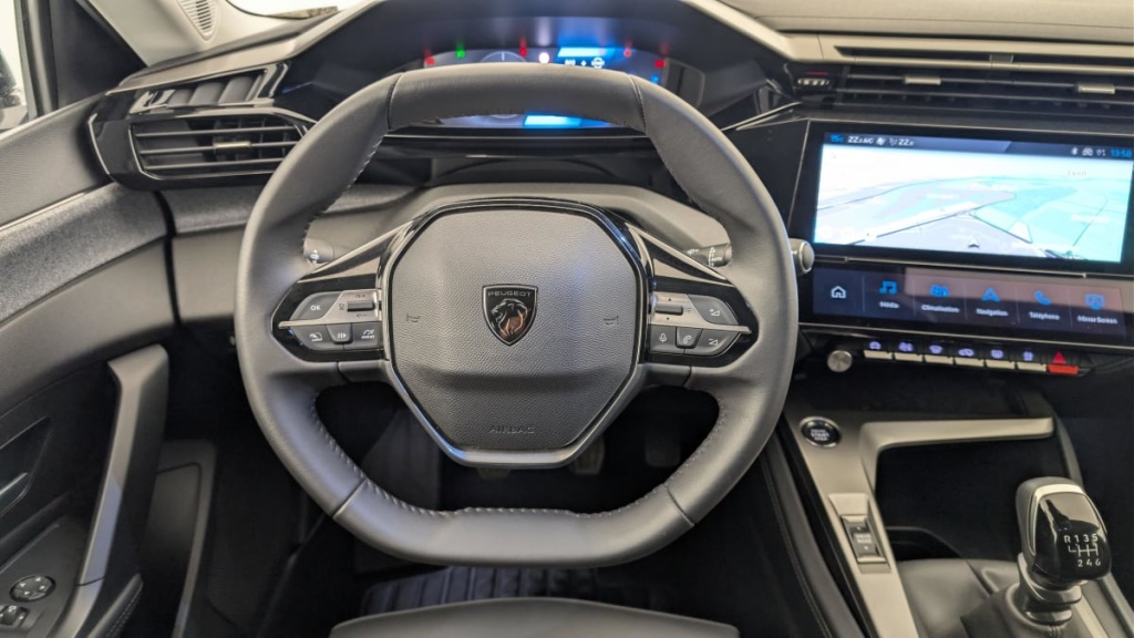 PEUGEOT 308 PureTech 130ch S S BVM6 Allure - ref: 1-369763 - Photo 14