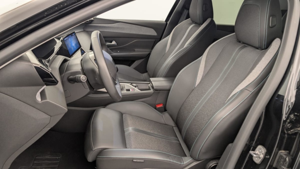 PEUGEOT 308 PureTech 130ch S S BVM6 Allure - ref: 1-369763 - Photo 16