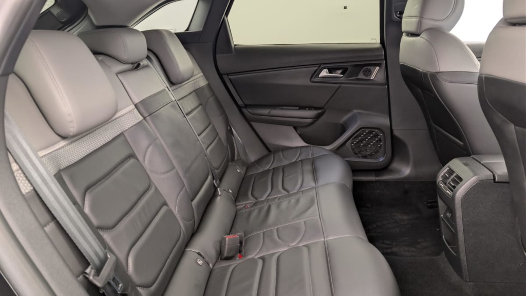 CITROEN C5 X PureTech 130 EAT8 Plus - ref: 1-369770 - Photo 10