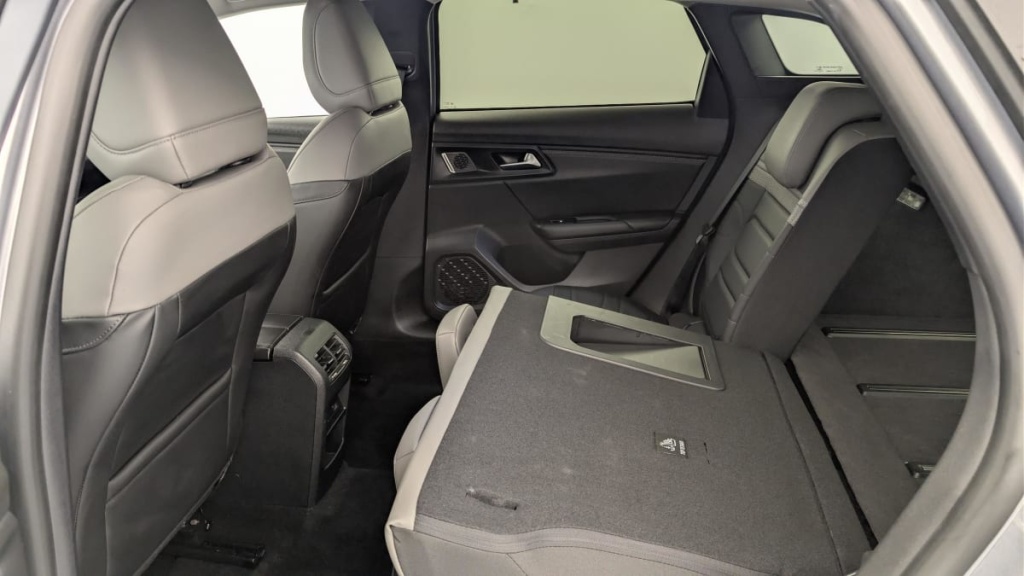 CITROEN C5 X PureTech 130 EAT8 Plus - ref: 1-369771 - Photo 12