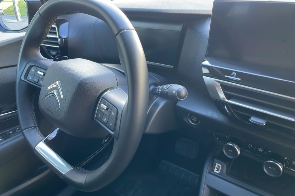 CITROEN C4 PureTech 130 EAT8 Max - ref: 1-369893 - Photo 14