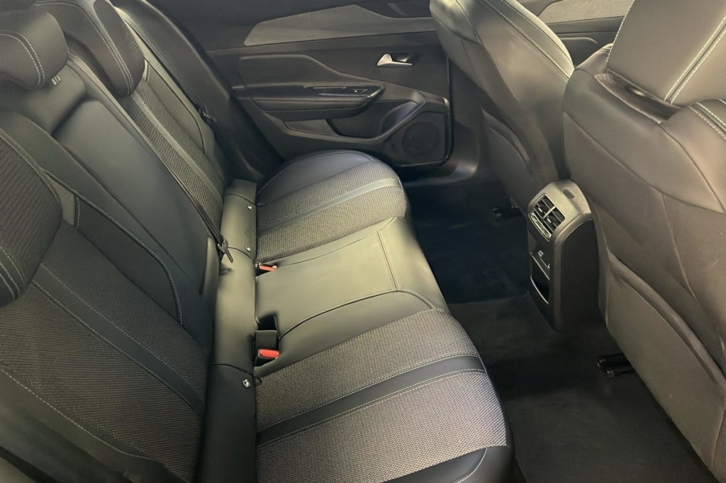 PEUGEOT 408 Hybrid 145 e-DCS6 Allure - ref: 1-369916 - Photo 10