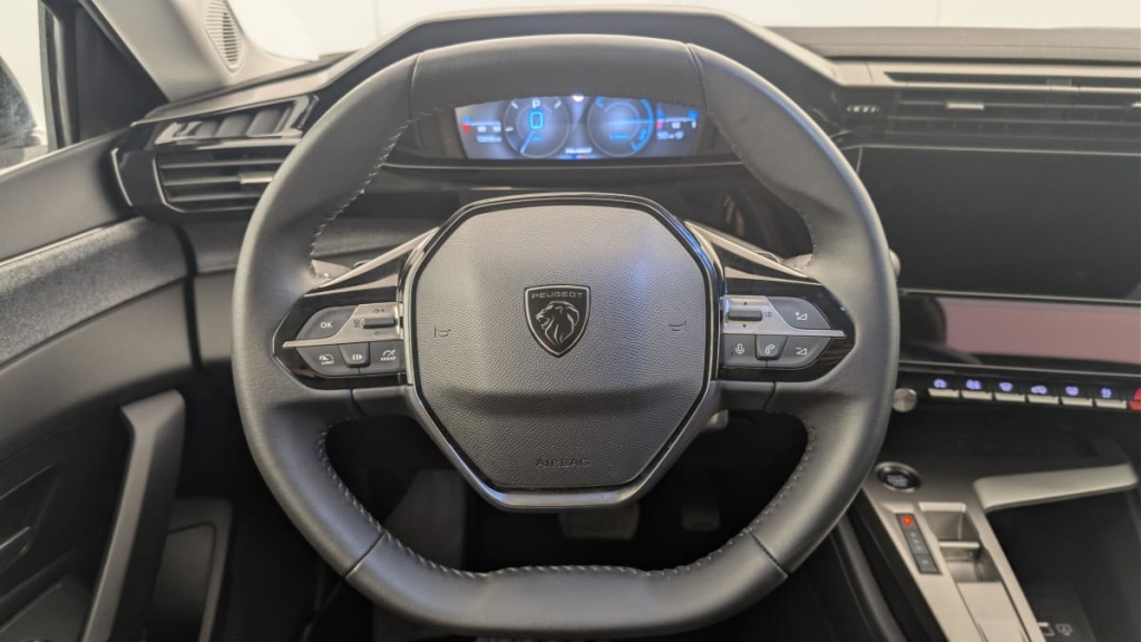 PEUGEOT 408 Hybrid 145 e-DCS6 Allure - ref: 1-369919 - Photo 14