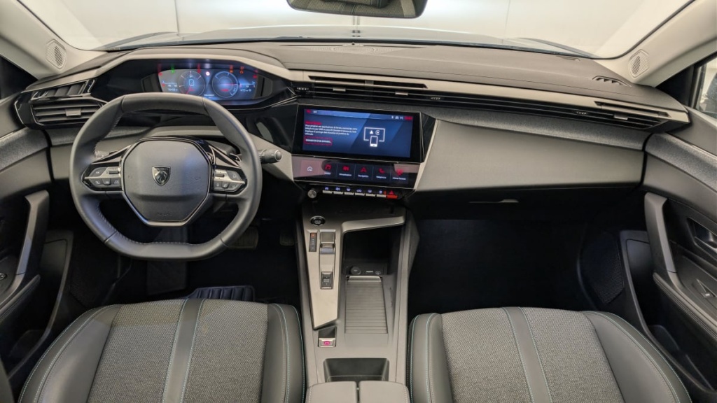 PEUGEOT 408 Hybrid 145 e-DCS6 Allure - ref: 1-369920 - Photo 13