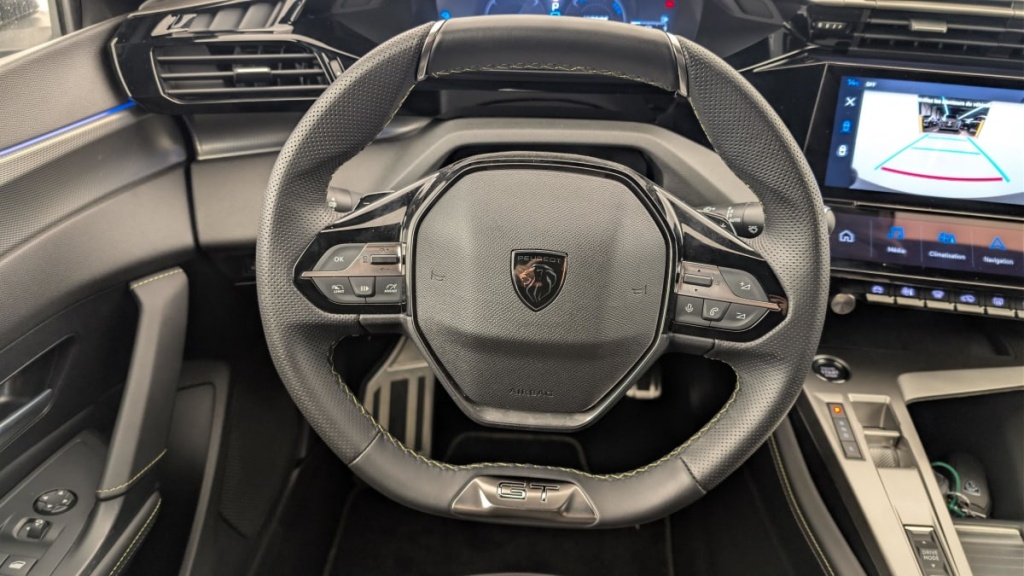 PEUGEOT 408 PHEV 225 e-EAT8 GT - ref: 1-369970 - Photo 14