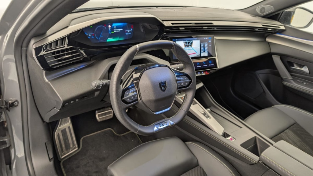 PEUGEOT 408 PHEV 225 e-EAT8 GT - ref: 1-369970 - Photo 15