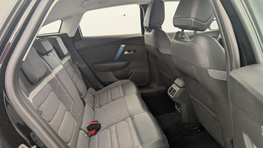 CITROEN E-C4 136 CH AUTOMATIQUE FEEL PACK - ref: 1-369973 - Photo 10