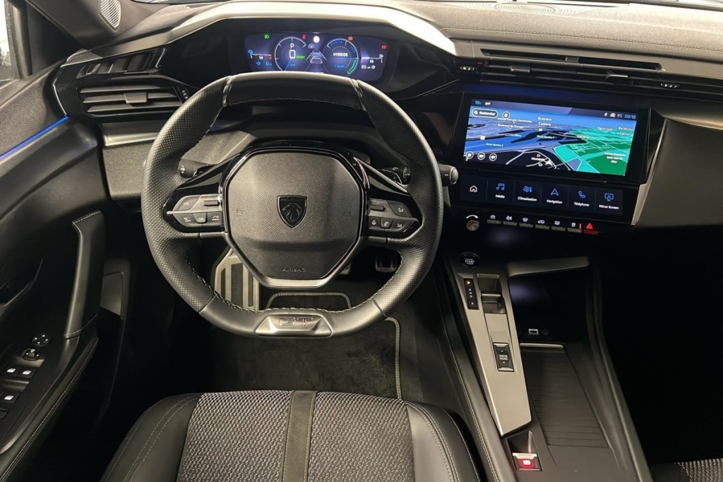 PEUGEOT 408 PHEV 225 e-EAT8 GT - ref: 1-369984 - Photo 12