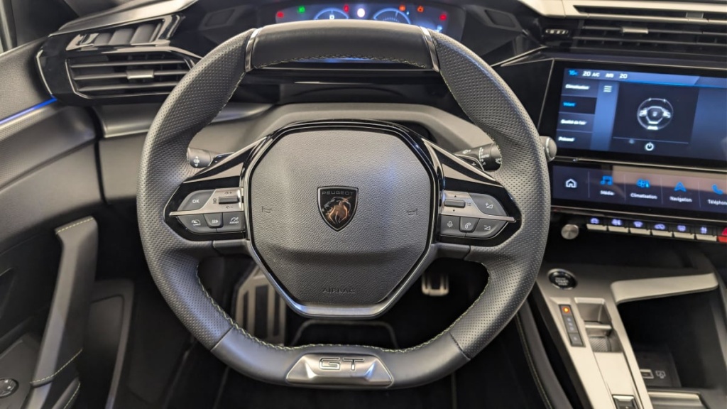 PEUGEOT 408 PHEV 225 e-EAT8 GT - ref: 1-369985 - Photo 14