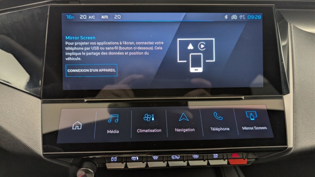 PEUGEOT 408 PHEV 225 e-EAT8 GT - ref: 1-369985 - Photo 17