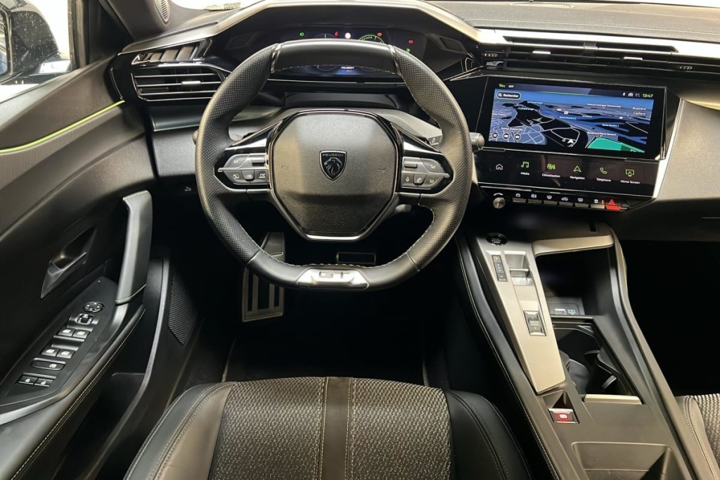 PEUGEOT 408 Hybrid 145 e-DCS6 GT - ref: 1-370025 - Photo 13