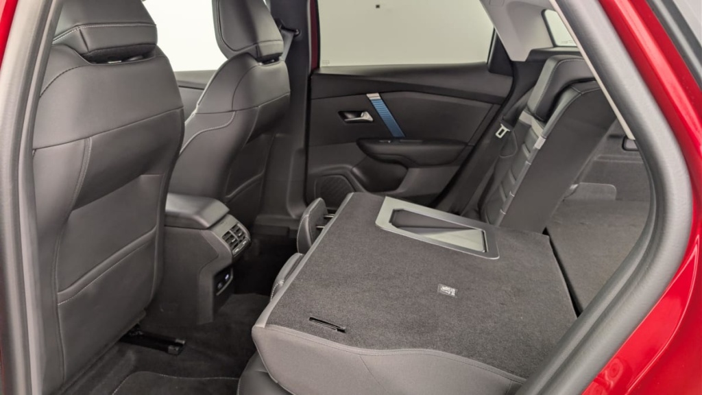 CITROEN E-C4 136 ch Automatique Shine - ref: 1-370033 - Photo 12