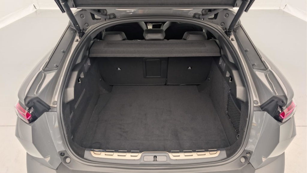 PEUGEOT 408 Hybrid 145 e-DCS6 GT - ref: 1-370040 - Photo 11