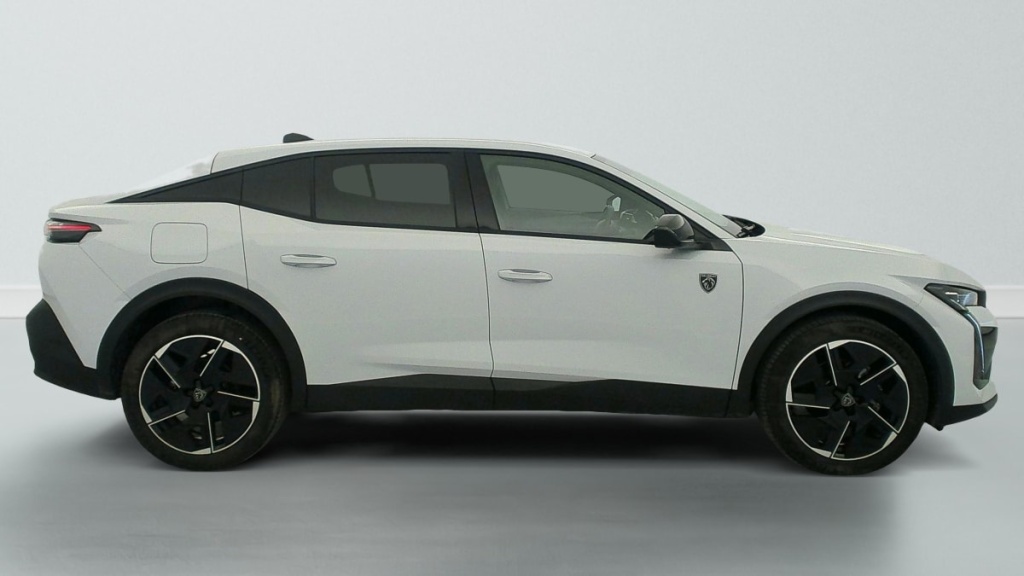 PEUGEOT 408 Hybrid 145 e-DCS6 GT - ref: 1-370042 - Photo 8