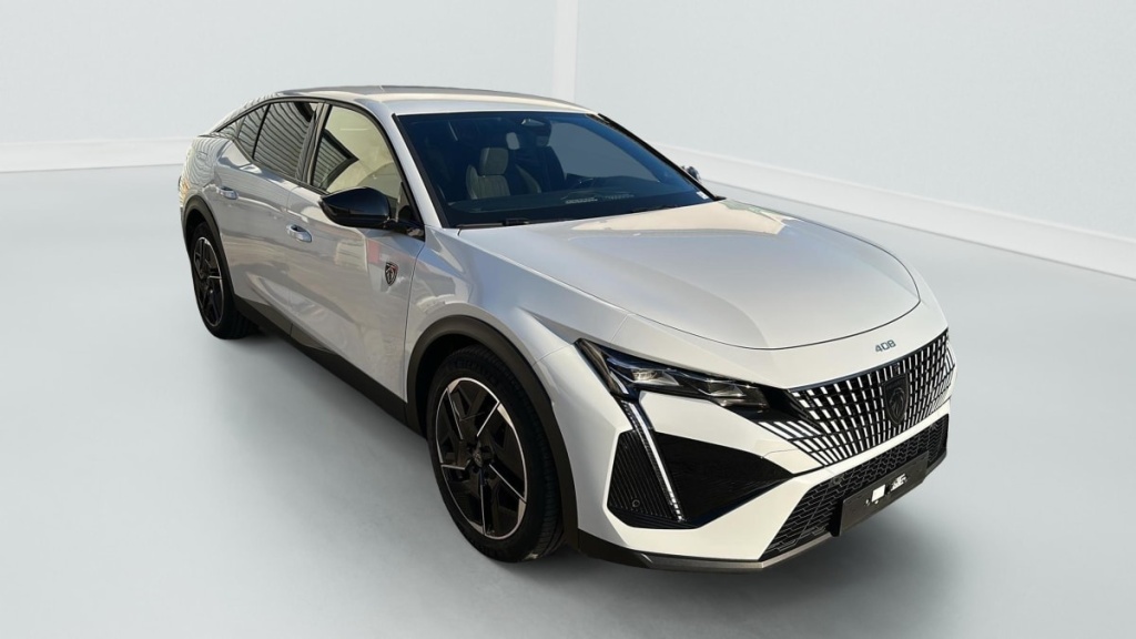 PEUGEOT 408 Hybrid 145 e-DCS6 GT - ref: 1-370059 - Photo 1