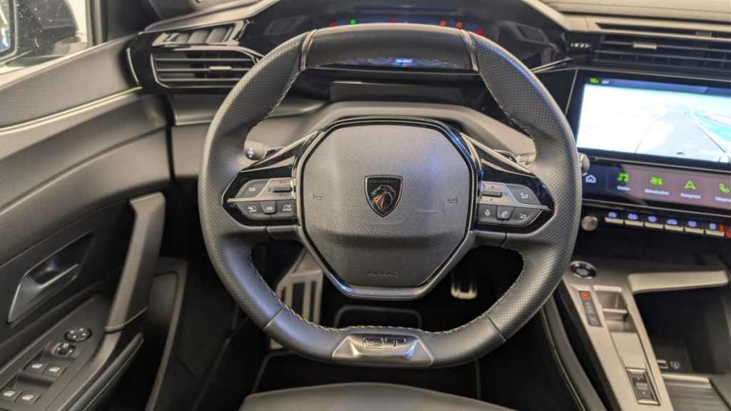 PEUGEOT 408 Hybrid 145 e-DCS6 GT - ref: 1-370062 - Photo 14