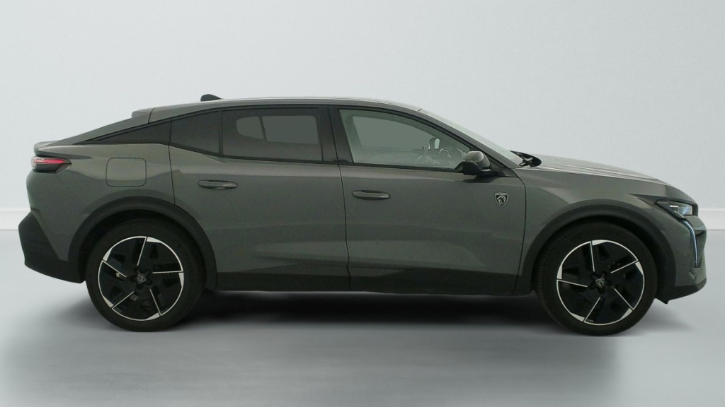 PEUGEOT 408 Hybrid 145 e-DCS6 GT - ref: 1-370062 - Photo 8