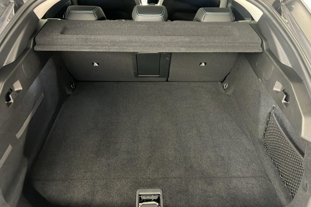 PEUGEOT 408 PHEV 180 e-EAT8 Allure - ref: 1-370255 - Photo 11