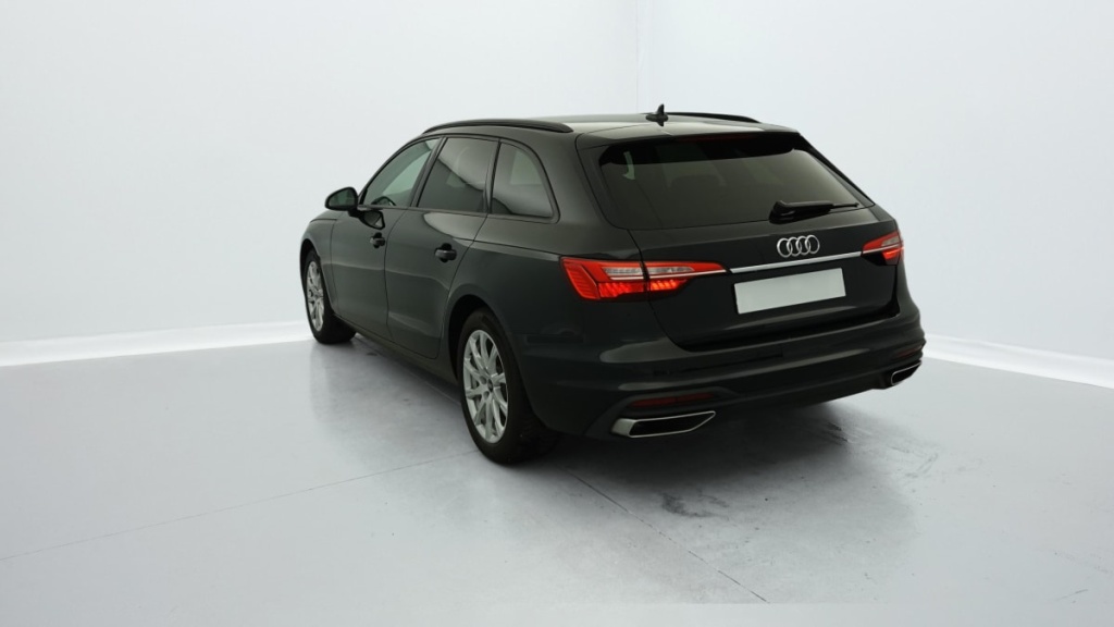 AUDI A4 Avant 35 TFSI 150 S tronic 7 Design - ref: 1-370302 - Photo 5