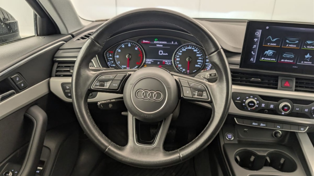 AUDI A4 Avant 35 TFSI 150 S tronic 7 Design - ref: 1-370303 - Photo 14