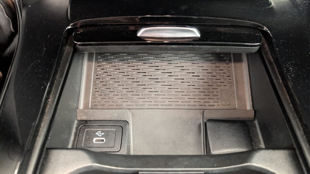 MERCEDES Classe A 180 7G-DCT AMG LINE - ref: 1-370700 - Photo 20