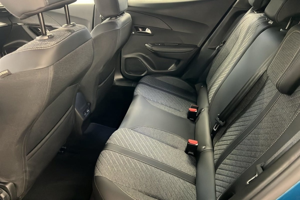 PEUGEOT 2008 100 S S BVM6 Allure - ref: 1-371249 - Photo 10