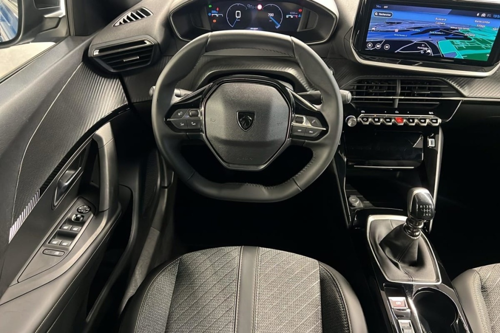 PEUGEOT 2008 100 S S BVM6 Allure - ref: 1-371249 - Photo 13