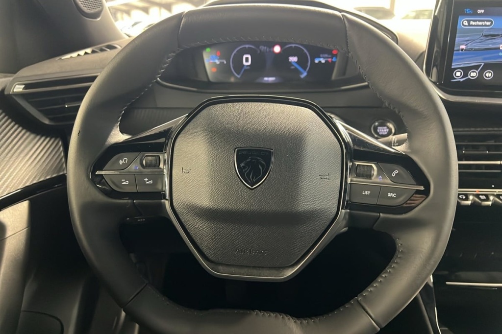 PEUGEOT 2008 100 S S BVM6 Allure - ref: 1-371249 - Photo 14