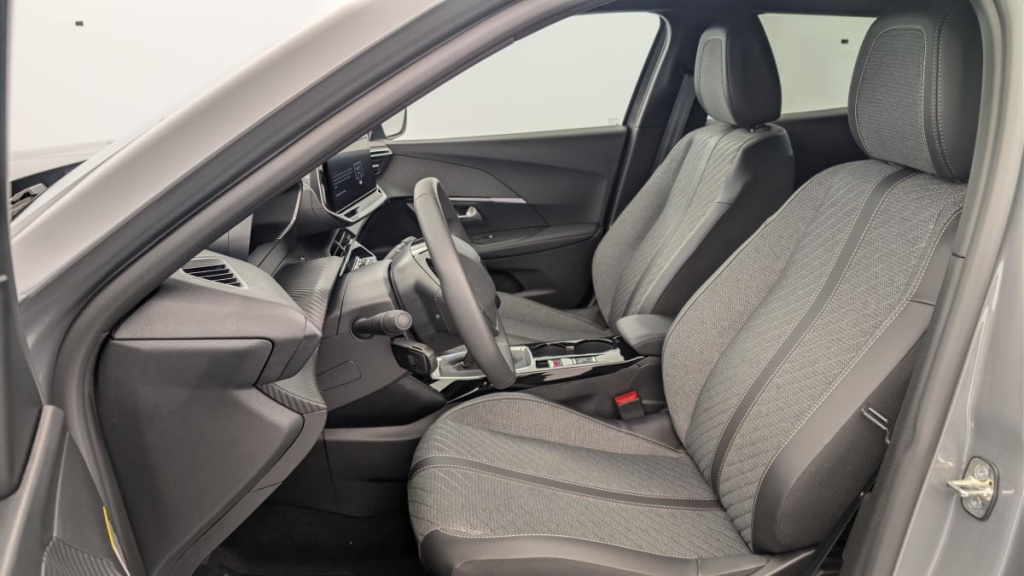 PEUGEOT 2008 100 S S BVM6 Allure - ref: 1-371253 - Photo 16