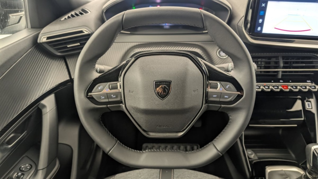 PEUGEOT 2008 100 S S BVM6 Allure - ref: 1-371258 - Photo 14