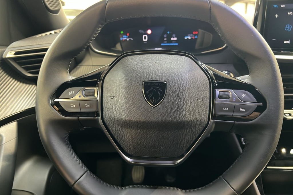 PEUGEOT 2008 100 S S BVM6 Allure - ref: 1-371259 - Photo 14