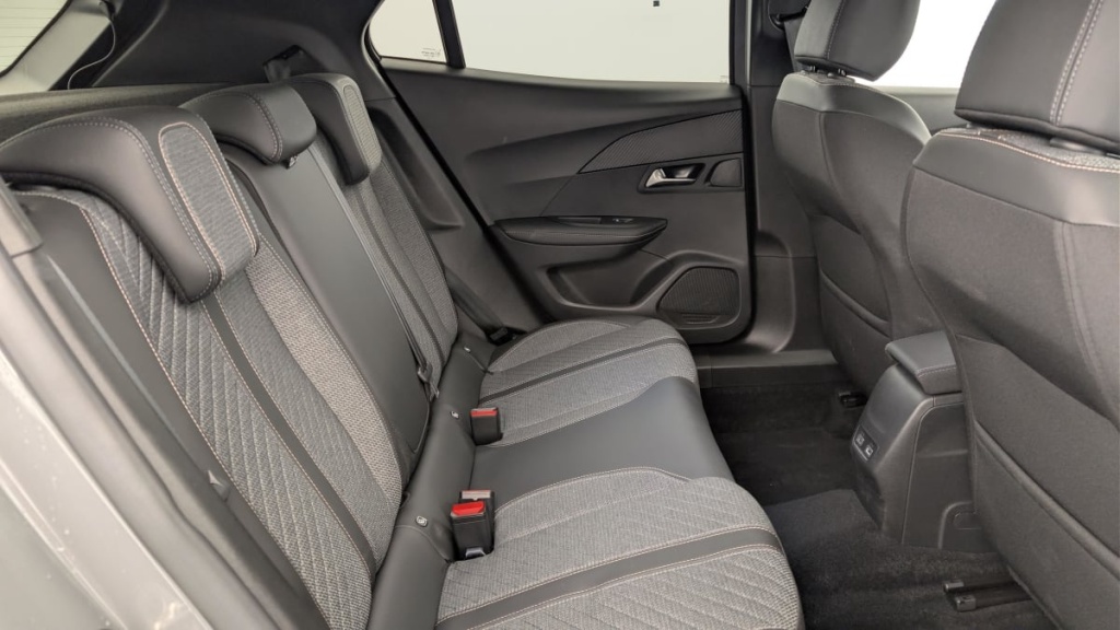 PEUGEOT 2008 100 S S BVM6 Allure - ref: 1-371268 - Photo 10