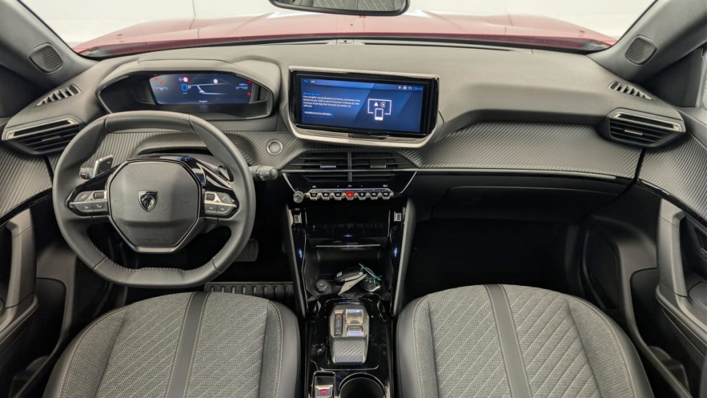 PEUGEOT 2008 Hybrid 145 e-DCS6 Allure - ref: 1-371419 - Photo 13