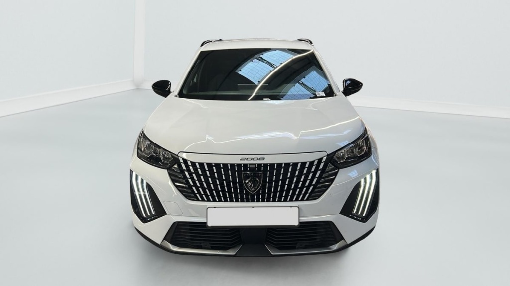 PEUGEOT 2008 Hybrid 145 e-DCS6 Allure - ref: 1-371457 - Photo 2