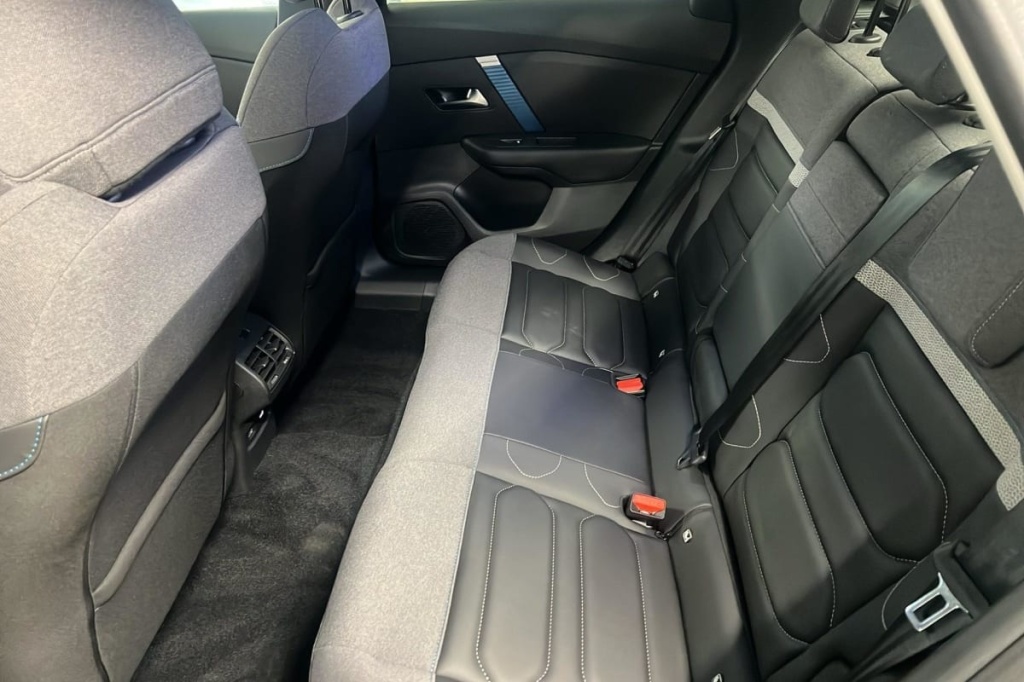 CITROEN E-C4 X 136 CH AUTOMATIQUE SHINE - ref: 1-371475 - Photo 10