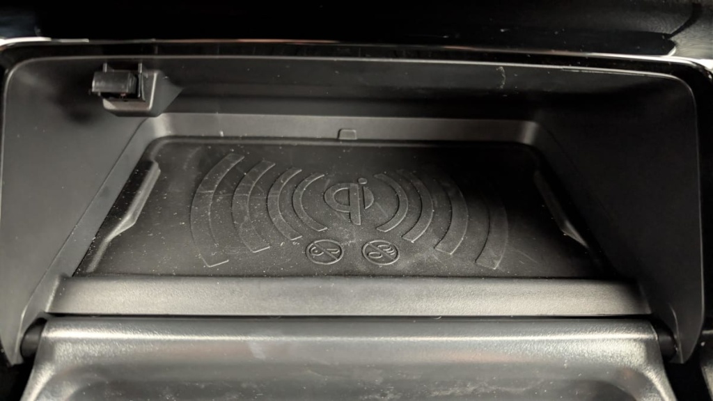 PEUGEOT 2008 Hybrid 145 e-DCS6 Allure - ref: 1-371633 - Photo 20