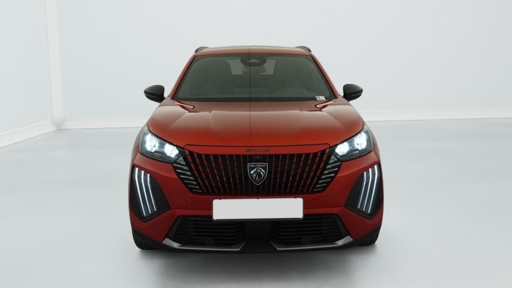 PEUGEOT 2008 Hybrid 145 e-DCS6 Allure - ref: 1-371737 - Photo 2