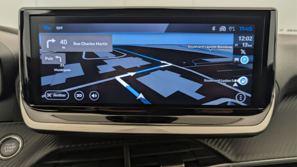 PEUGEOT 2008 Hybrid 145 e-DCS6 Allure - ref: 1-371758 - Photo 18