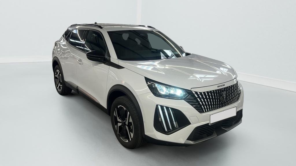 PEUGEOT 2008 Hybrid 145 e-DCS6 Allure - ref: 1-371759 - Photo 1