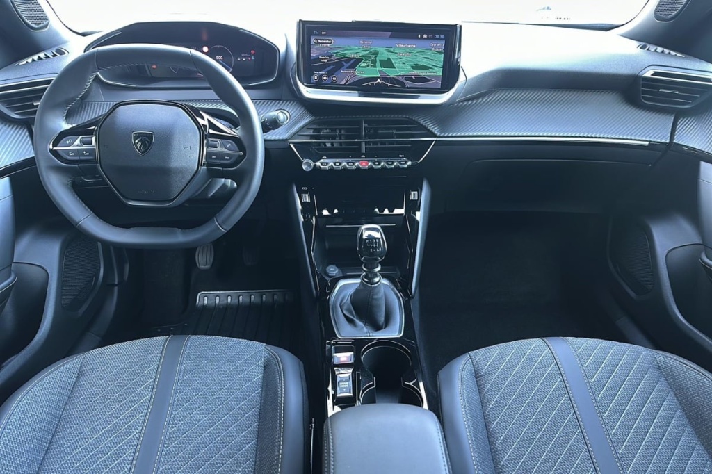 PEUGEOT 2008 100 S S BVM6 Allure - ref: 1-371841 - Photo 12