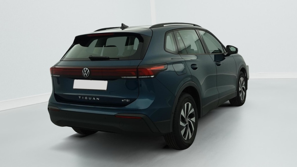 VOLKSWAGEN Tiguan 1.5 eTSI 131ch DSG7 Life Plus - ref: 1-372216 - Photo 7