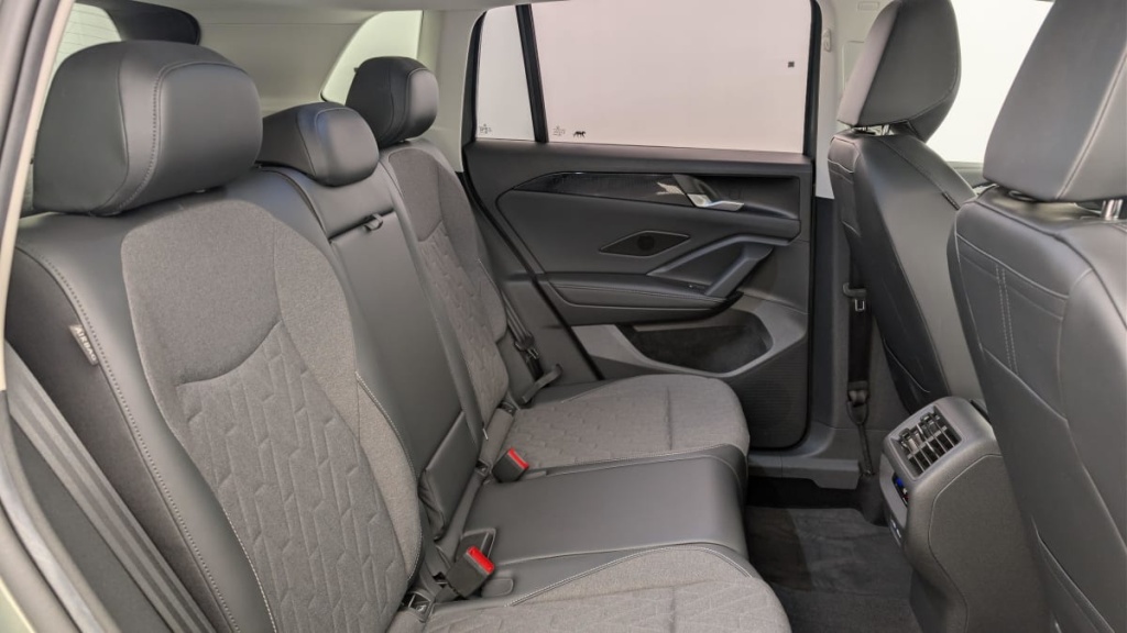 VOLKSWAGEN Tiguan 1.5 eTSI 131ch DSG7 Life Plus - ref: 1-372218 - Photo 10