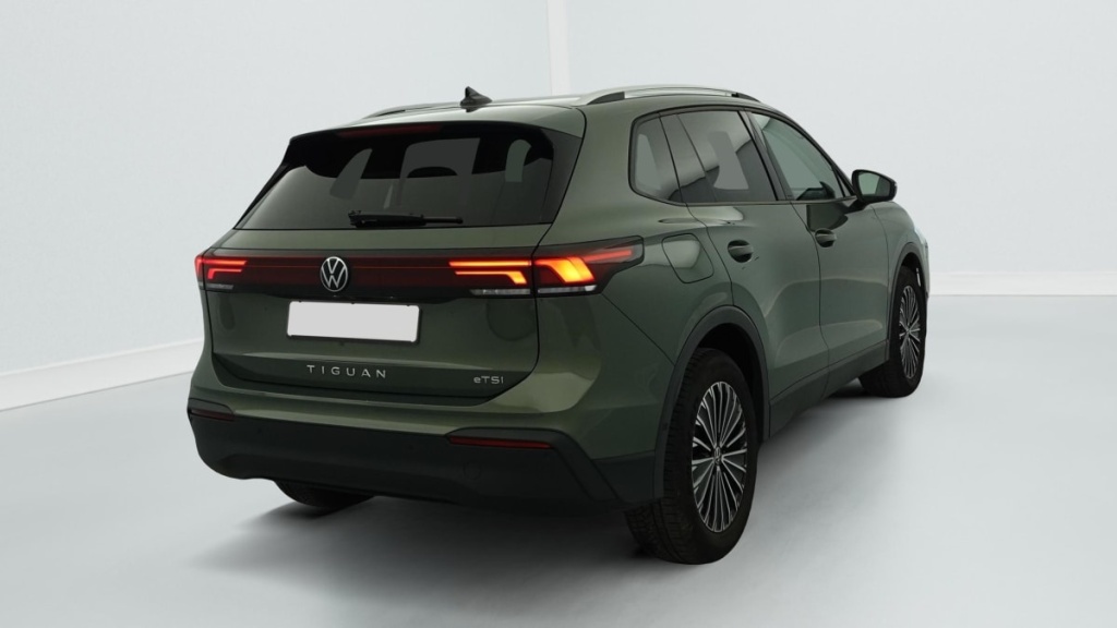 VOLKSWAGEN Tiguan 1.5 eTSI 131ch DSG7 Life Plus - ref: 1-372218 - Photo 7